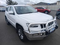 2015 Jeep
                Grand Cherokee Laredo