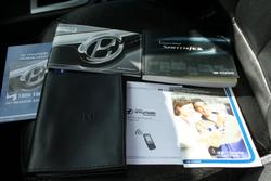 2010 Hyundai Santa Fe Highlander CM MY10 4X4 On Demand Vanilla White