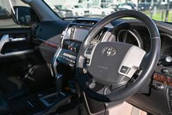 2014 Toyota
Landcruiser VX
