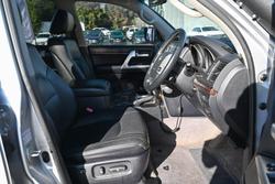 2014 Toyota
Landcruiser VX