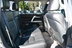 2014 Toyota
Landcruiser VX