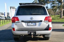 2014 Toyota
Landcruiser VX
