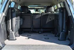 2014 Toyota
Landcruiser VX