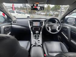 2022 Mitsubishi
Pajero Sport Exceed