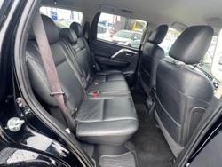 2022 Mitsubishi
Pajero Sport Exceed