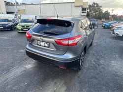 2016 NISSAN
QASHQAI Ti