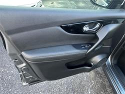 2016 NISSAN
QASHQAI Ti