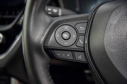 2023 Toyota
Corolla Cross GXL