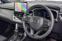 2023 Toyota
Corolla Cross GXL