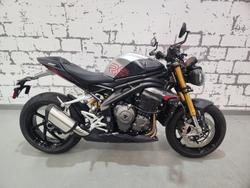 Triumph Speed Triple RS 1200