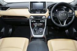 2021 Toyota
                RAV4 Cruiser