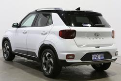 2021 Hyundai
Venue Elite