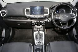2021 Hyundai
Venue Elite