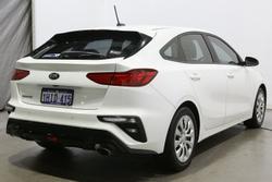 2021 Kia
Cerato S