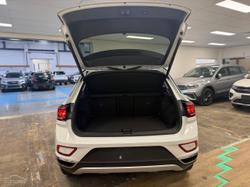 2025 Volkswagen T-Roc 110TSI Style