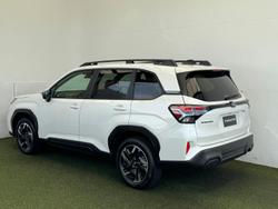 2025 Subaru
                Forester Premium