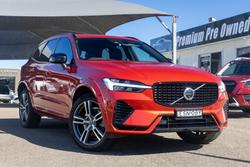 2022 Volvo XC60 Recharge Ultimate T8 Plug-In Hybrid