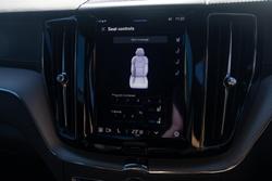 2022 Volvo
XC60 Recharge Ultimate T8 Plug-In Hybrid