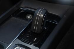 2022 Volvo XC60 Recharge Ultimate T8 Plug-In Hybrid