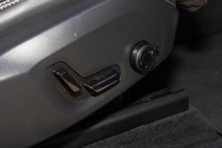 2022 Volvo XC60 Recharge Ultimate T8 Plug-In Hybrid