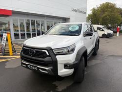 2024 Toyota
Hilux Rogue 48V