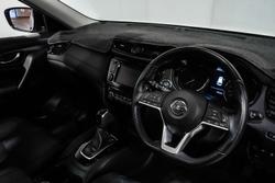 2022 Nissan
X-TRAIL Ti