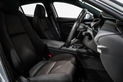 2021 Mazda
                3 G20 Evolve