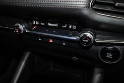 2021 Mazda
                3 G20 Evolve