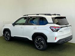 2025 Subaru
Forester