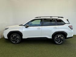 2025 Subaru
Forester