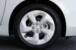 2025 Suzuki
Swift Hybrid Plus