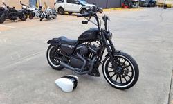 2012 Harley-Davidson Iron 883 (XL883N) Sportster Black