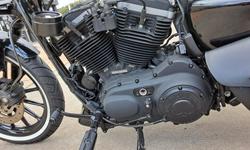2012 Harley-Davidson Iron 883 (XL883N) Sportster Black