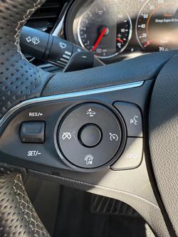 2018 Holden
Commodore RS-V