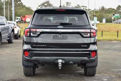 2023 Ford
Everest Platinum