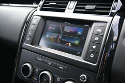 2017 Land Rover
Discovery TD6 SE