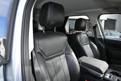 2017 Land Rover
Discovery TD6 SE