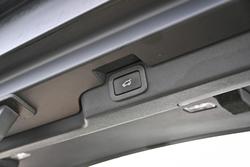 2017 Land Rover Discovery TD6 SE