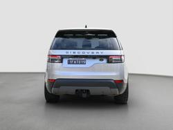 2017 Land Rover
Discovery TD6 SE