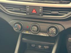 2021 Kia
Cerato Sport