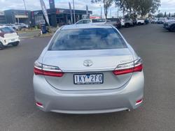 2017 Toyota
Corolla Ascent