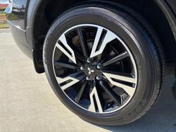 2022 Mitsubishi
                Eclipse Cross Exceed