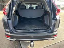 2022 Honda
                CR-V VTi LX AWD