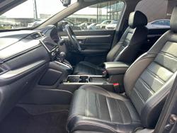 2022 Honda
                CR-V VTi LX AWD