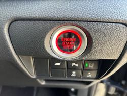 2022 Honda
CR-V VTi LX AWD
