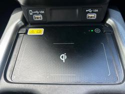 2022 Honda
                CR-V VTi LX AWD