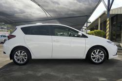 2018 Toyota
                Corolla Ascent Sport