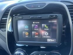 2015 Renault
                Captur Expression