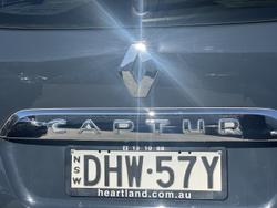 2015 Renault
                Captur Expression