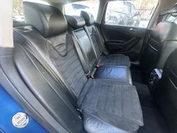 2009 Volkswagen
                Passat R36